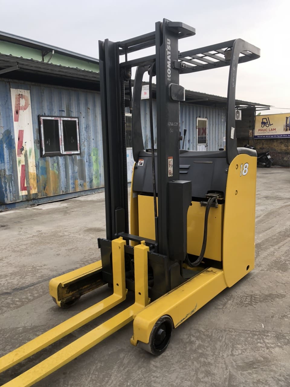 xe nâng điện đứng lái FB18RL-14