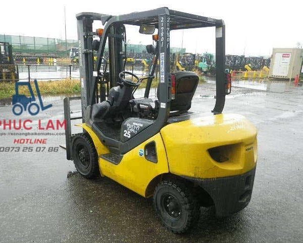 Xe Nâng Dầu 2.5 Tấn Fd25 17 (6)