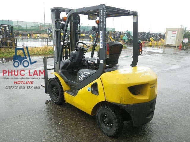 Xe Nâng Dầu 2.5 Tấn Fd25 17 (6)