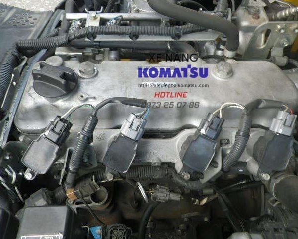 Động Cơ Xe Nâng Xăng Komatsu