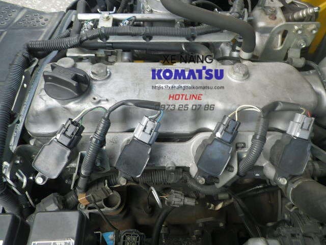 Động Cơ Xe Nâng Xăng Komatsu