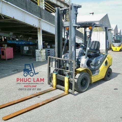 Alternative view of XE NÂNG DẦU DIESEL KOMATSU NHẬT 2.5 TẤN MODEL FD25T-17 CŨ 341511