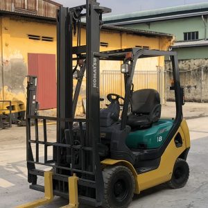 Xe nâng dầu cũ 1.8 tấn Komatsu FD18C-20