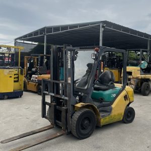 Xe nâng dầu 2 tấn Komatsu FD20C-15